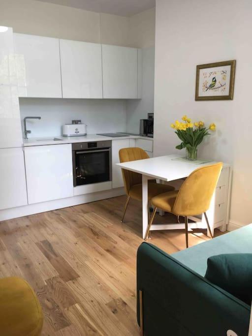 Newly Refurbished 2-Bedroom Flat In Notting Hill Лондон Екстер'єр фото